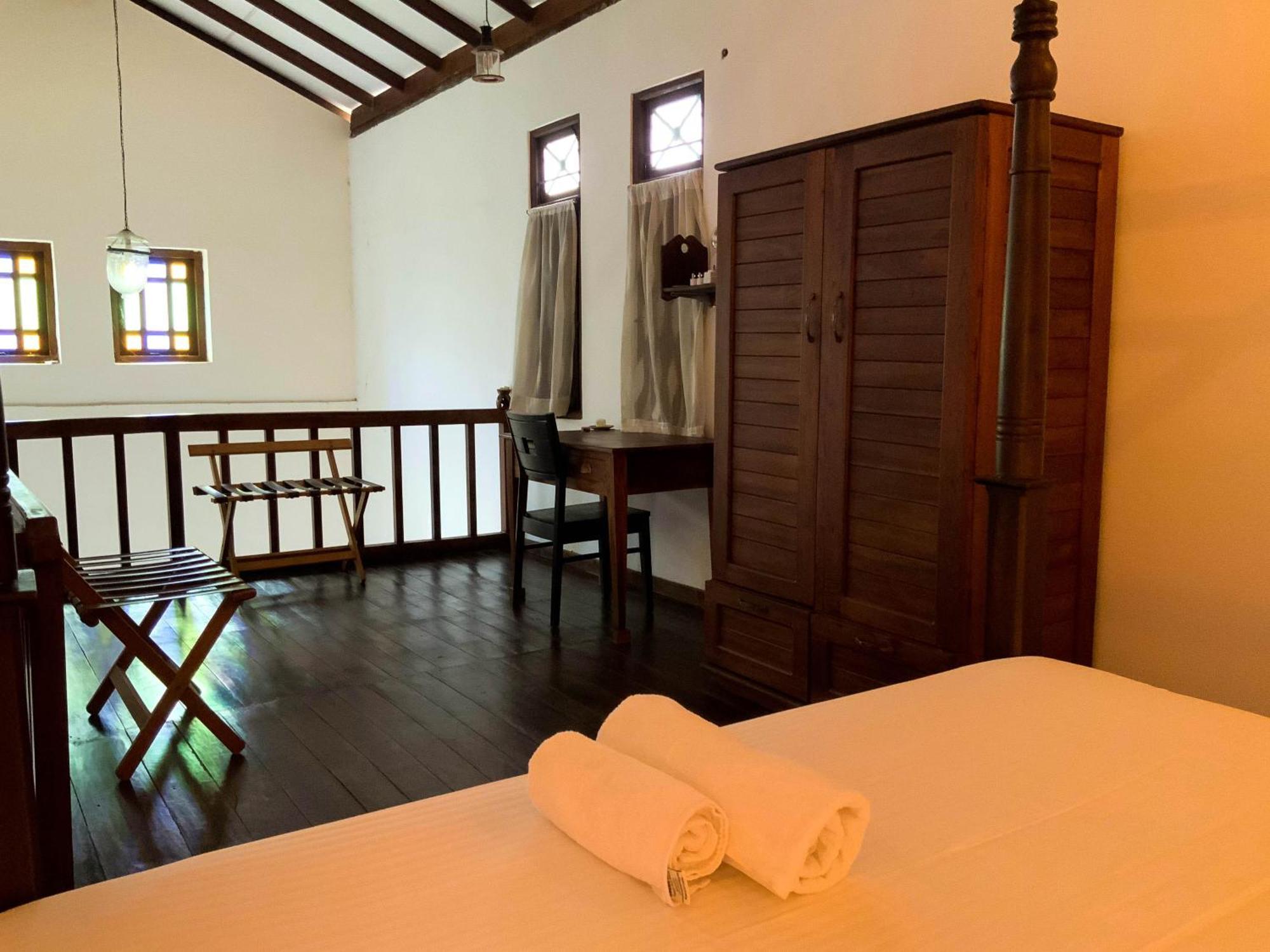 Headman House Antique Villa - A Seaside Royal Stay อาฮานกามา ภายนอก รูปภาพ