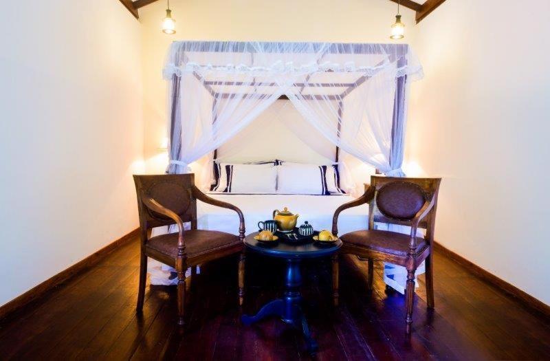 Headman House Antique Villa - A Seaside Royal Stay อาฮานกามา ภายนอก รูปภาพ